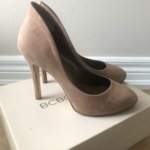BCBG nude pumps